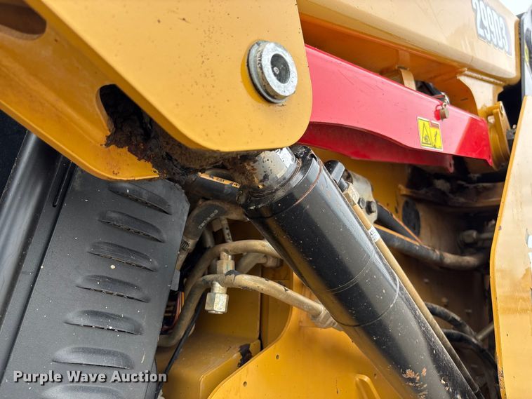 image for item FC5799 2021 Caterpillar 299D3 tracked skid steer loader