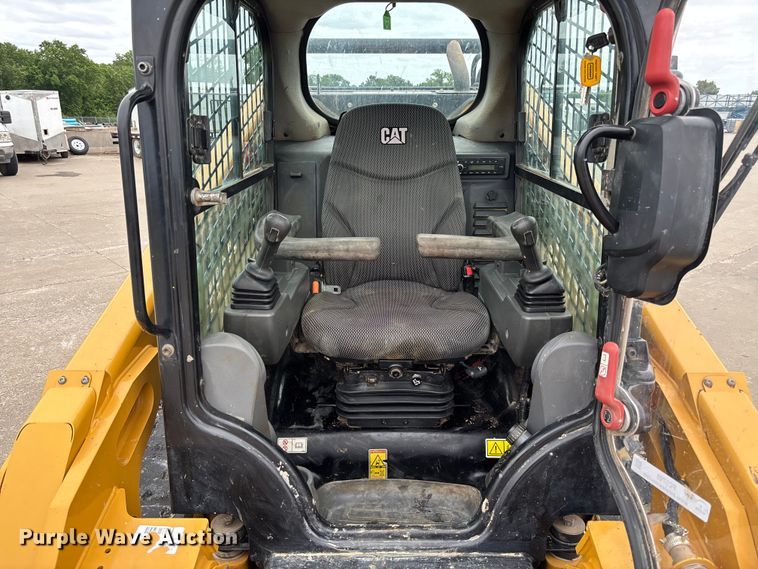 image for item FC5799 2021 Caterpillar 299D3 tracked skid steer loader