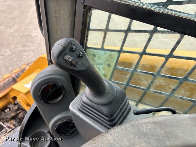 image for item FC5799 2021 Caterpillar 299D3 tracked skid steer loader