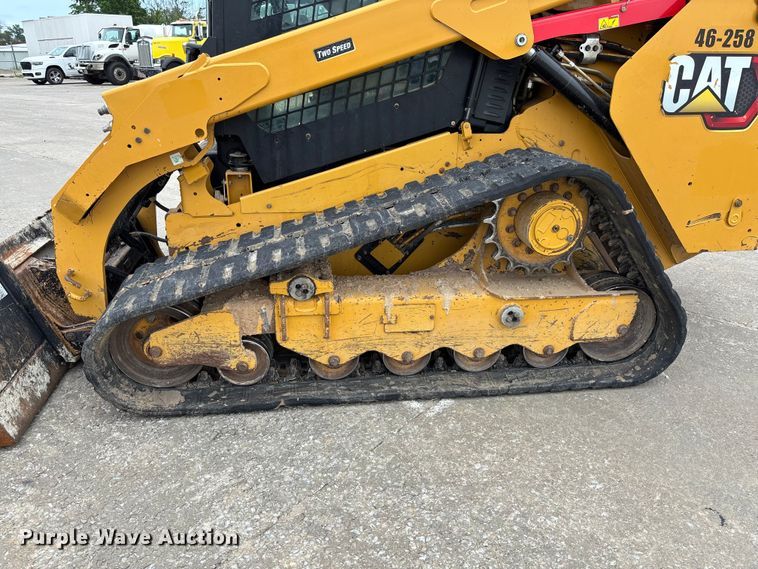 image for item FC5799 2021 Caterpillar 299D3 tracked skid steer loader