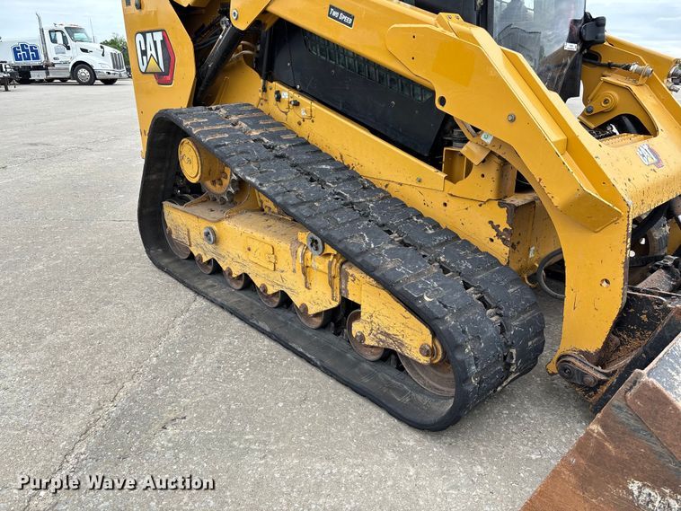 image for item FC5799 2021 Caterpillar 299D3 tracked skid steer loader