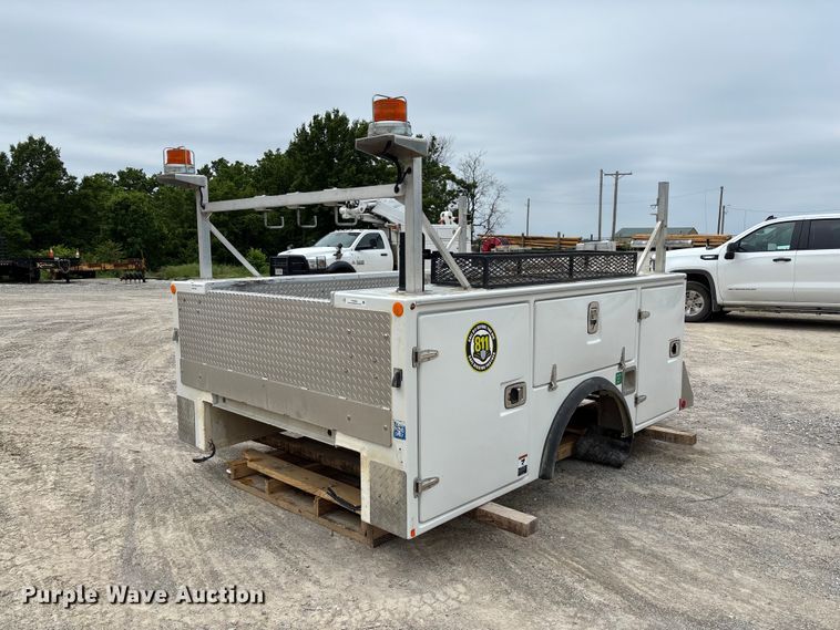 image for item FC5803 2019 Altec utility Bed