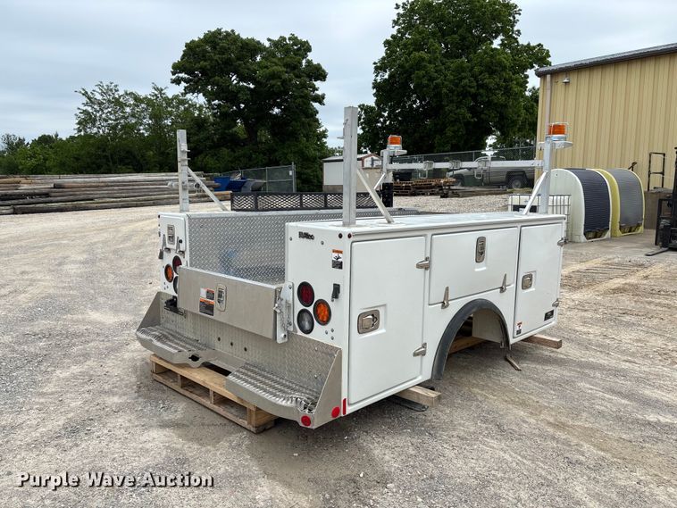 image for item FC5803 2019 Altec utility Bed