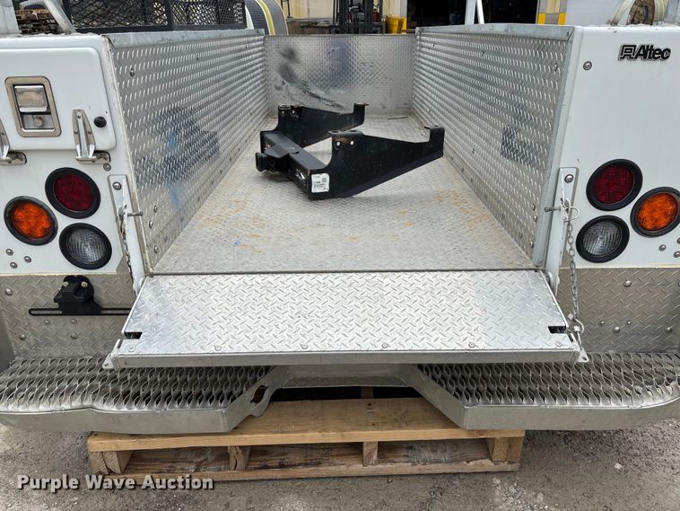 image for item FC5803 2019 Altec utility Bed
