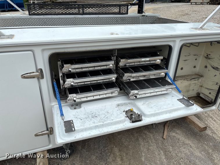 image for item FC5803 2019 Altec utility Bed