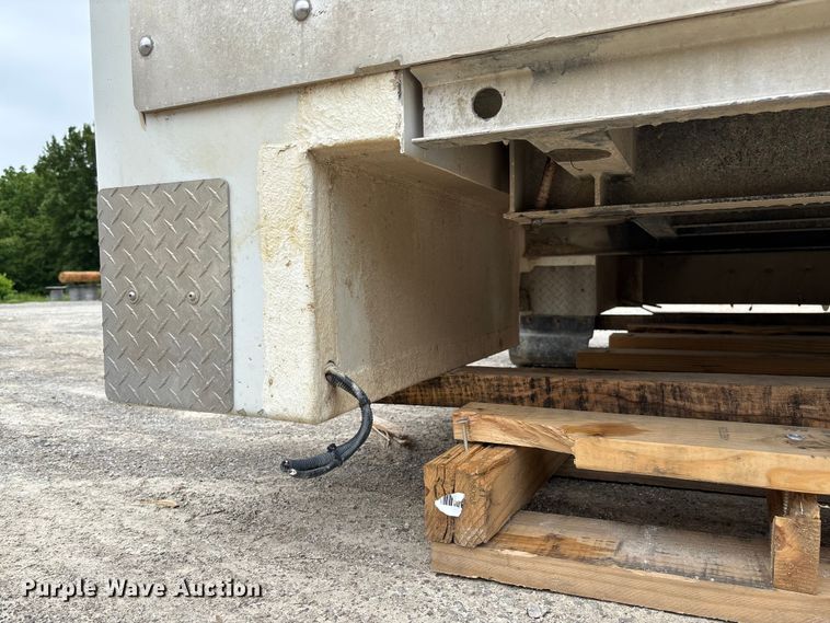image for item FC5803 2019 Altec utility Bed