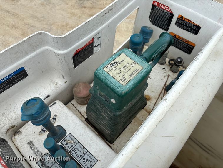 image for item FC5804 2017 RAM 5500 bucket truck