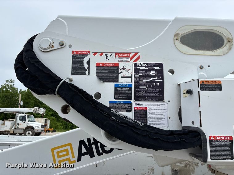 image for item FC5804 2017 RAM 5500 bucket truck