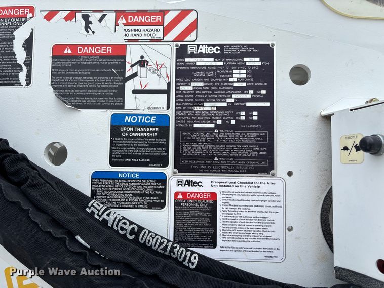 image for item FC5804 2017 RAM 5500 bucket truck