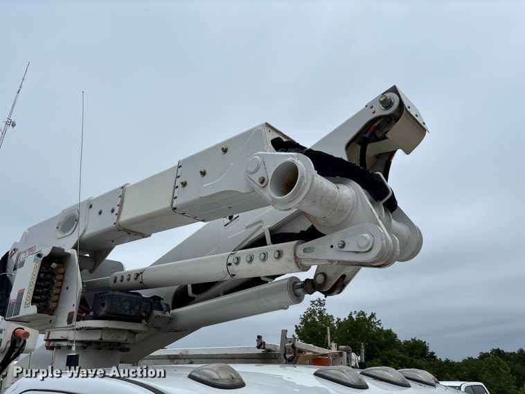 image for item FC5804 2017 RAM 5500 bucket truck