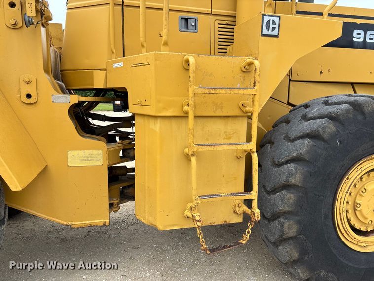 image for item FC5806 1984 Caterpillar 966D wheel loader