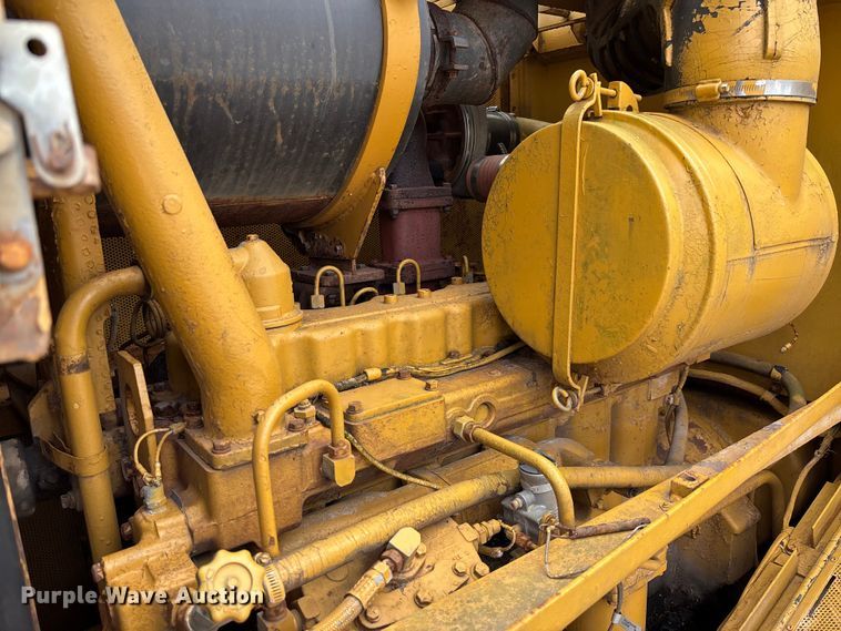 image for item FC5806 1984 Caterpillar 966D wheel loader