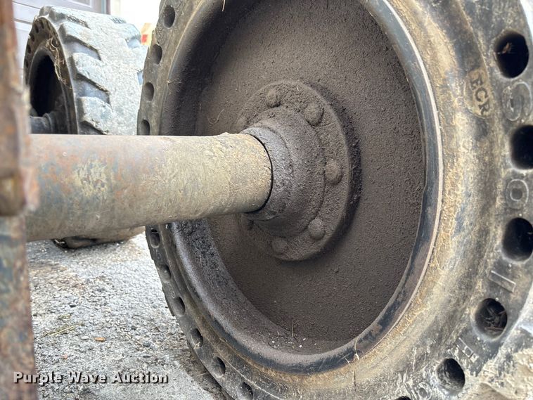 image for item FC5807 1995 Bobcat 753L Skid steer