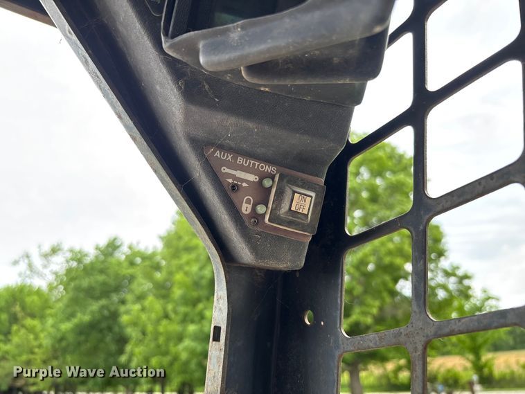 image for item FC5807 1995 Bobcat 753L Skid steer