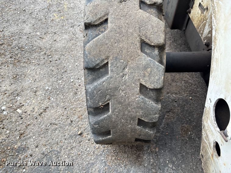 image for item FC5807 1995 Bobcat 753L Skid steer