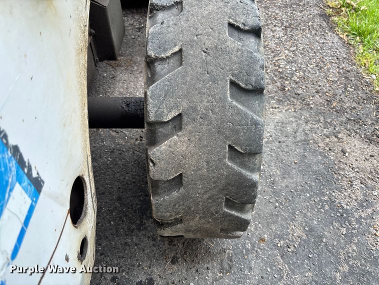 image for item FC5807 1995 Bobcat 753L Skid steer