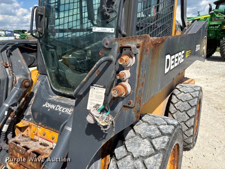 image for item FC5858 2022 John Deere 320G skid steer loader
