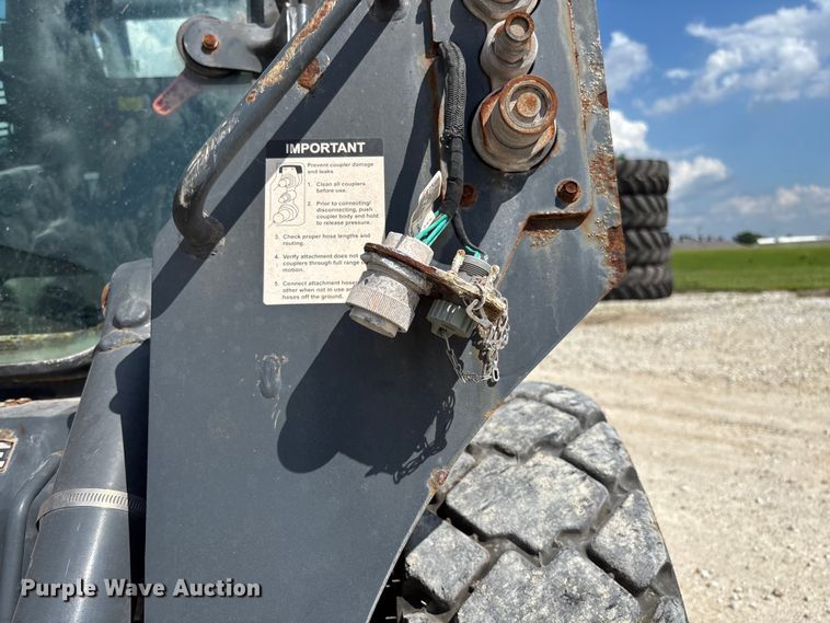 image for item FC5858 2022 John Deere 320G skid steer loader