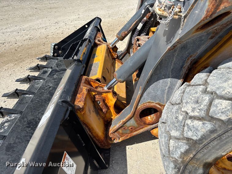 image for item FC5858 2022 John Deere 320G skid steer loader