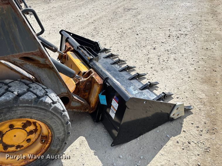 image for item FC5858 2022 John Deere 320G skid steer loader