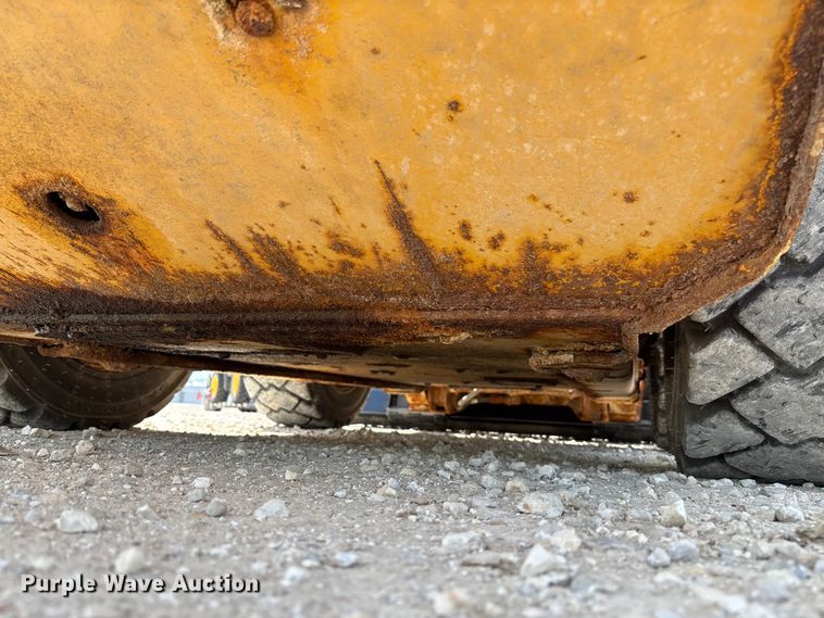 image for item FC5858 2022 John Deere 320G skid steer loader