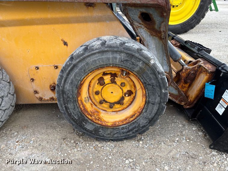 image for item FC5858 2022 John Deere 320G skid steer loader