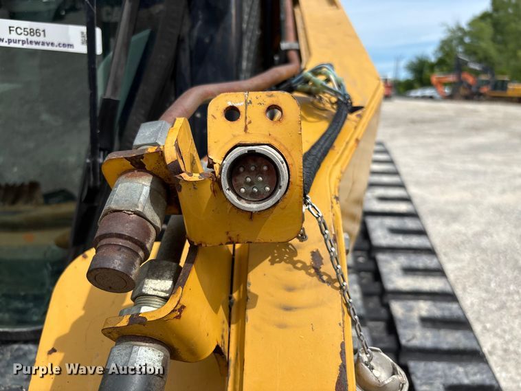 image for item FC5861 2011 Caterpillar 279C tracked skid steer loader