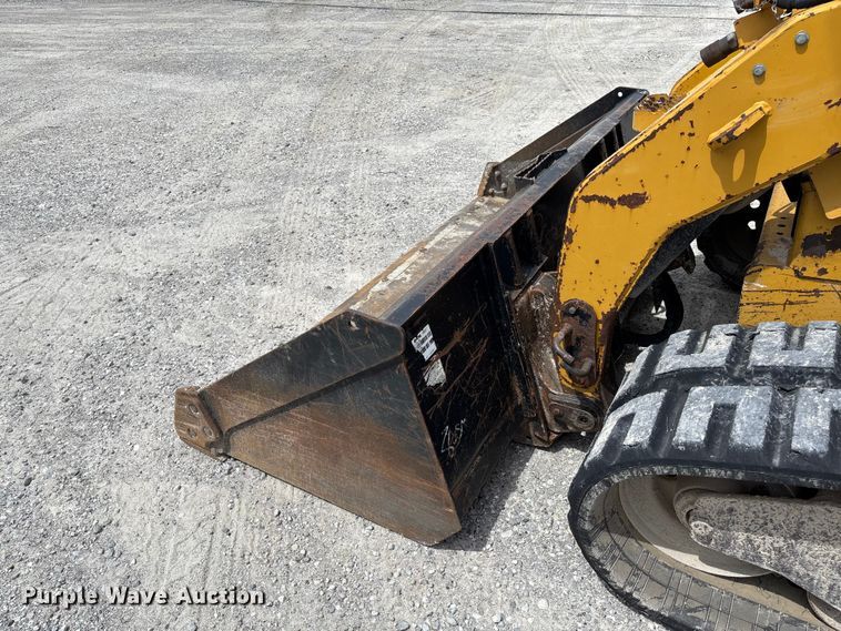 image for item FC5861 2011 Caterpillar 279C tracked skid steer loader