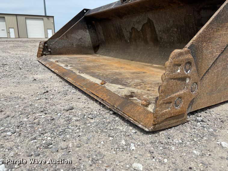 image for item FC5861 2011 Caterpillar 279C tracked skid steer loader