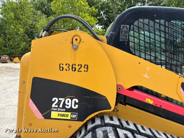 image for item FC5861 2011 Caterpillar 279C tracked skid steer loader