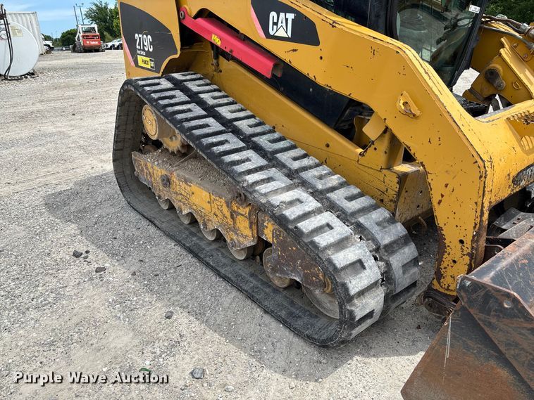 image for item FC5861 2011 Caterpillar 279C tracked skid steer loader