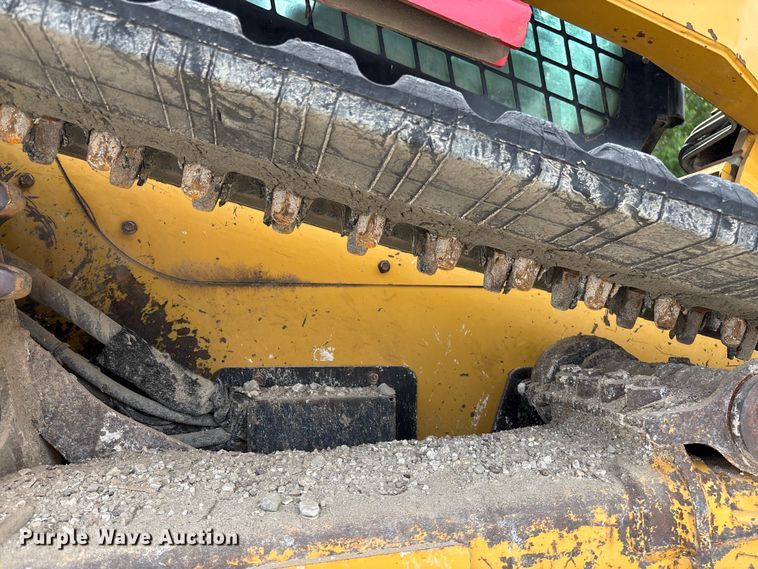 image for item FC5861 2011 Caterpillar 279C tracked skid steer loader