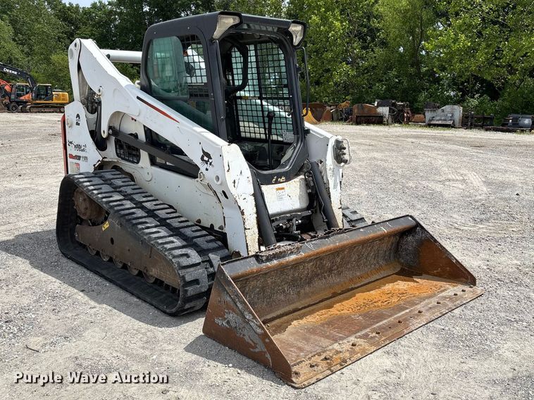 image for item FC5862 2015 Bobcat T750 tracked skid steer loader
