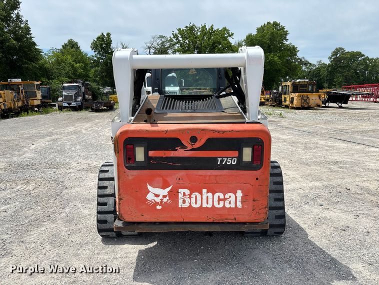 image for item FC5862 2015 Bobcat T750 tracked skid steer loader