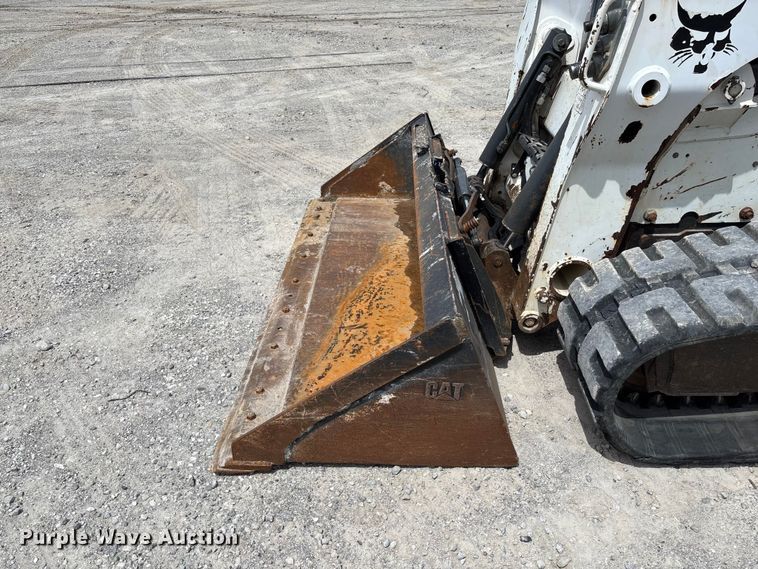 image for item FC5862 2015 Bobcat T750 tracked skid steer loader