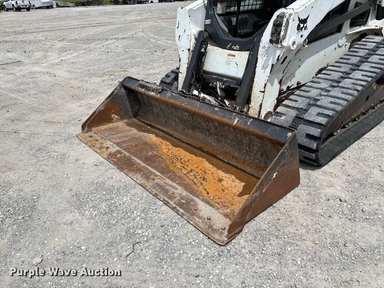 image for item FC5862 2015 Bobcat T750 tracked skid steer loader