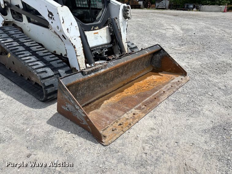 image for item FC5862 2015 Bobcat T750 tracked skid steer loader