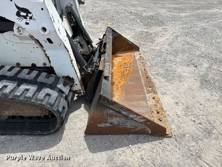 image for item FC5862 2015 Bobcat T750 tracked skid steer loader