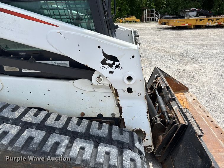 image for item FC5862 2015 Bobcat T750 tracked skid steer loader