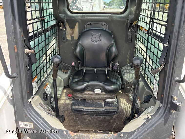image for item FC5862 2015 Bobcat T750 tracked skid steer loader