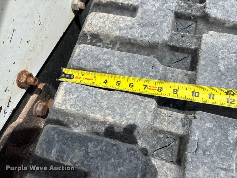 image for item FC5862 2015 Bobcat T750 tracked skid steer loader
