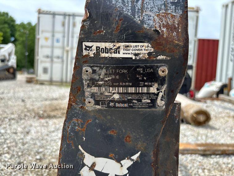 image for item FC5862 2015 Bobcat T750 tracked skid steer loader