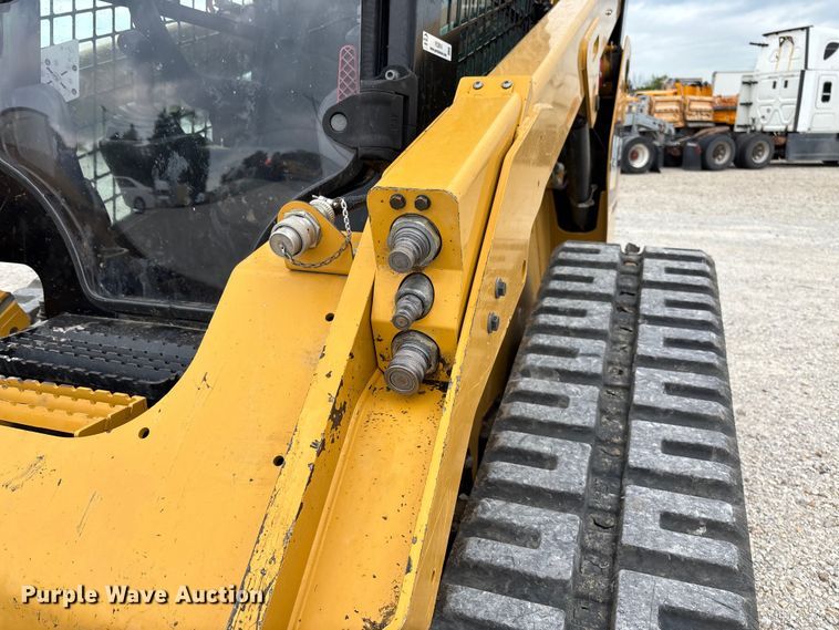 image for item FC5914 2017 Caterpillar 289D tracked skid steer loader