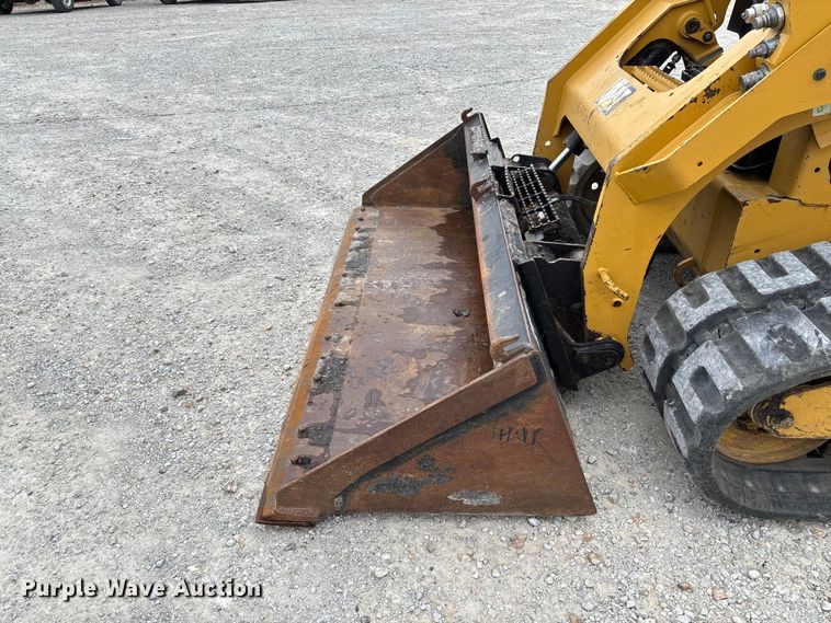 image for item FC5914 2017 Caterpillar 289D tracked skid steer loader