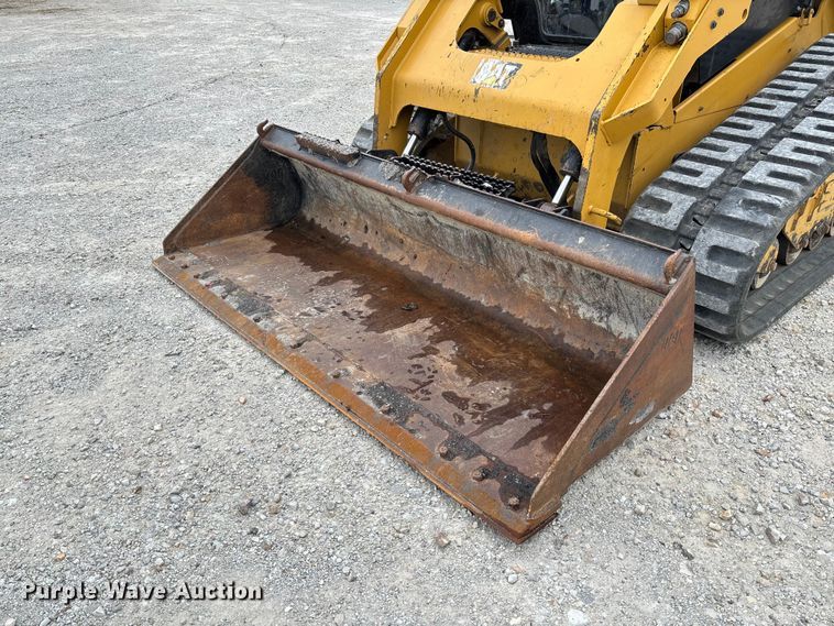 image for item FC5914 2017 Caterpillar 289D tracked skid steer loader