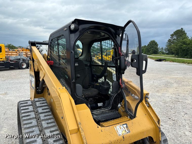 image for item FC5914 2017 Caterpillar 289D tracked skid steer loader