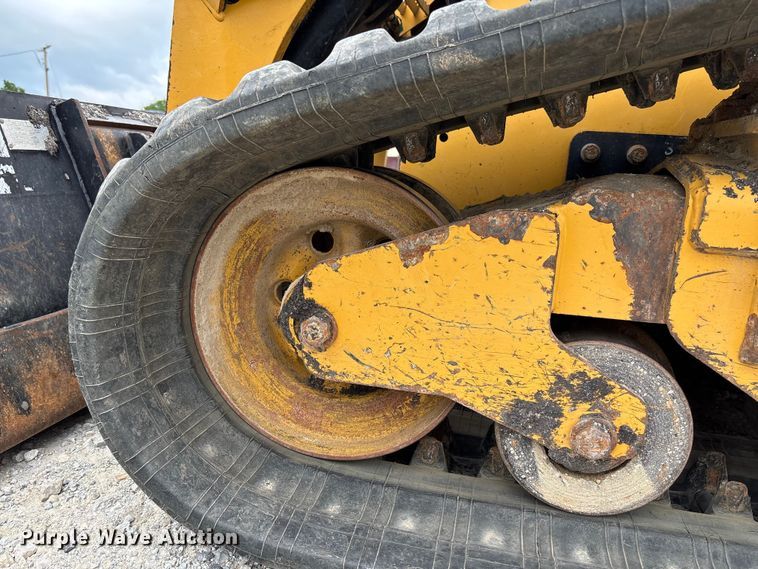 image for item FC5914 2017 Caterpillar 289D tracked skid steer loader