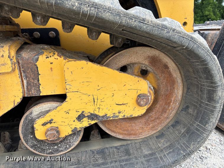 image for item FC5914 2017 Caterpillar 289D tracked skid steer loader