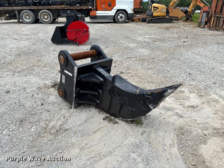 image for item FC5917 Gorilla YSR-05 excavator ripper