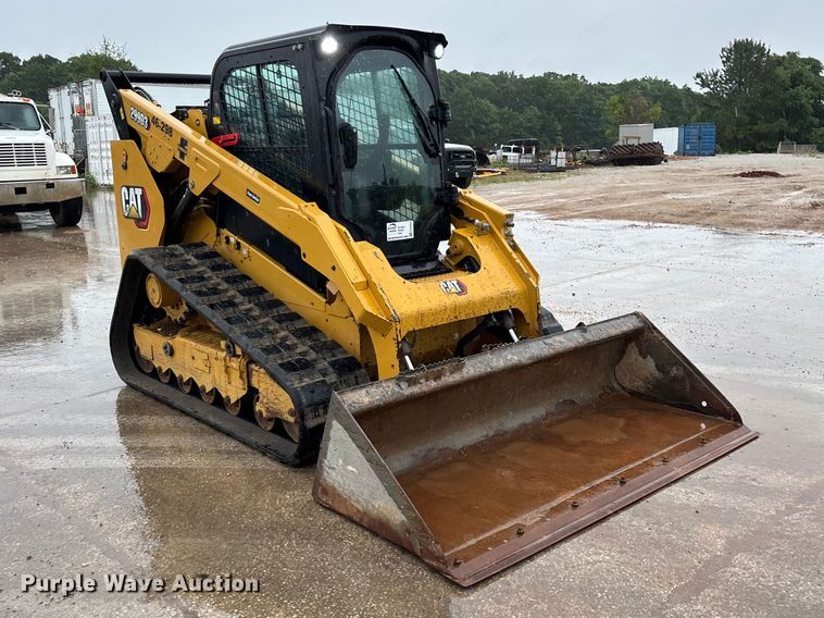 image for item FG0404 2022 Caterpillar 299D3 tracked skid steer loader